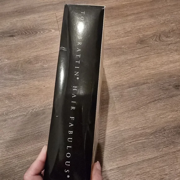 COPY - Toni brattin hair fabulous wig - Picture 2 of 3